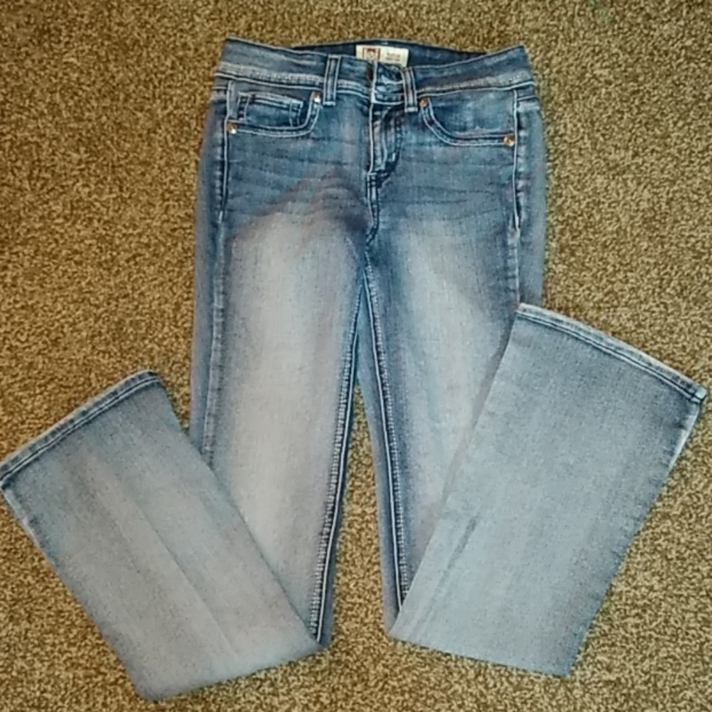 L.E.I. sz 3